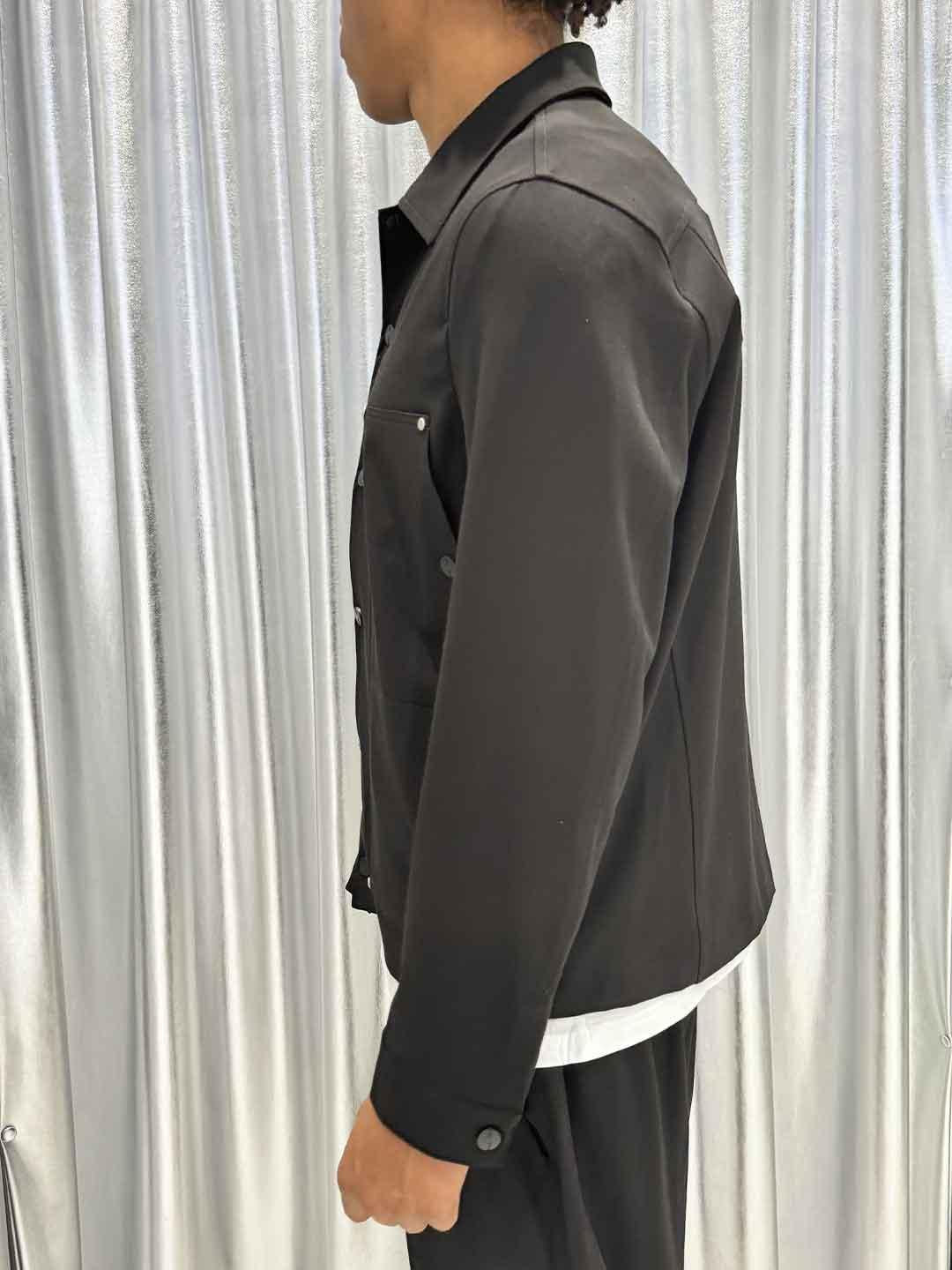 Pret a Porter camicia nero con borchie