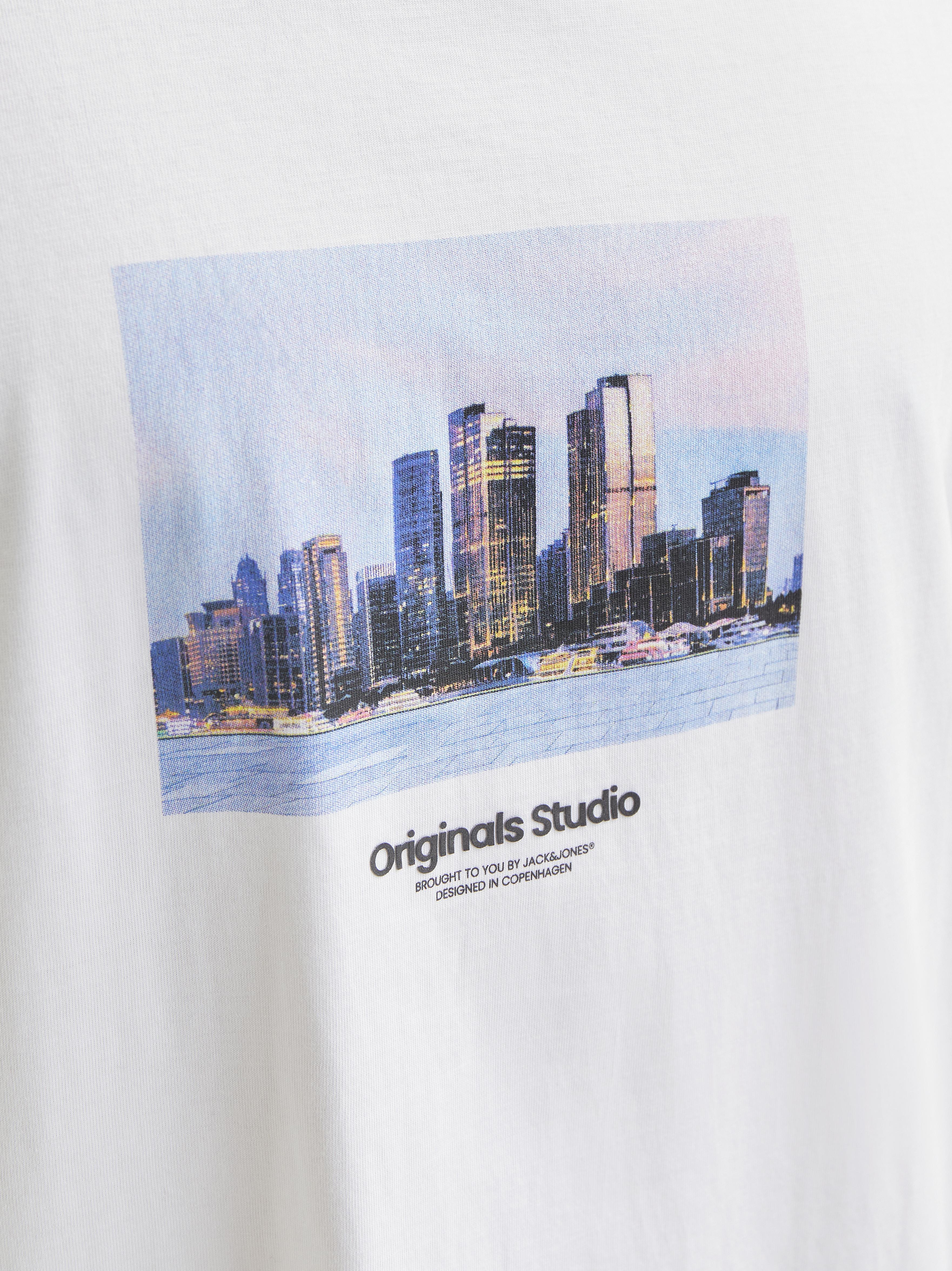 Jack & Jones t-shirt bianco con grafica grattacieli