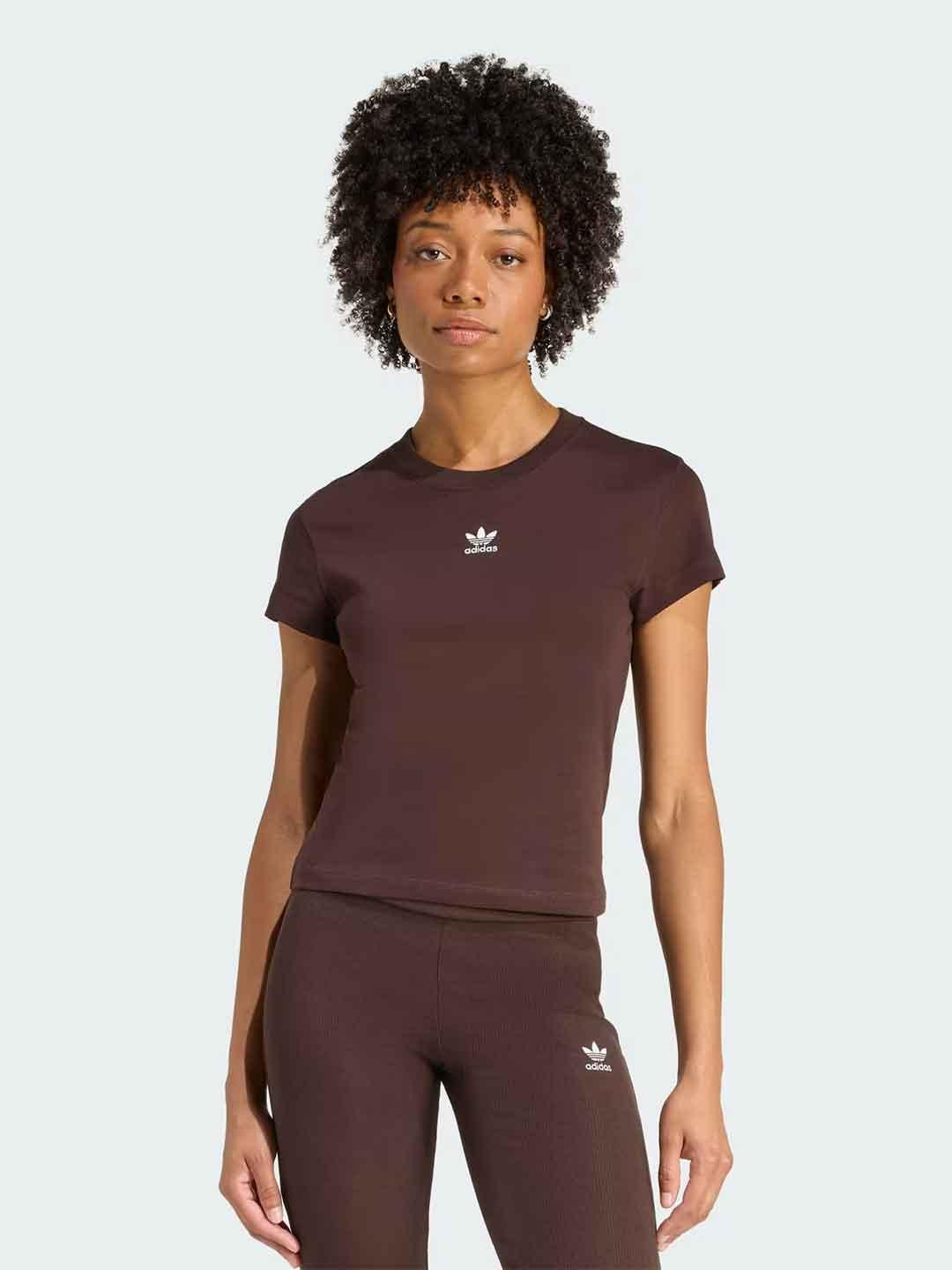 Adidas Essentials t-shirt marrone a coste