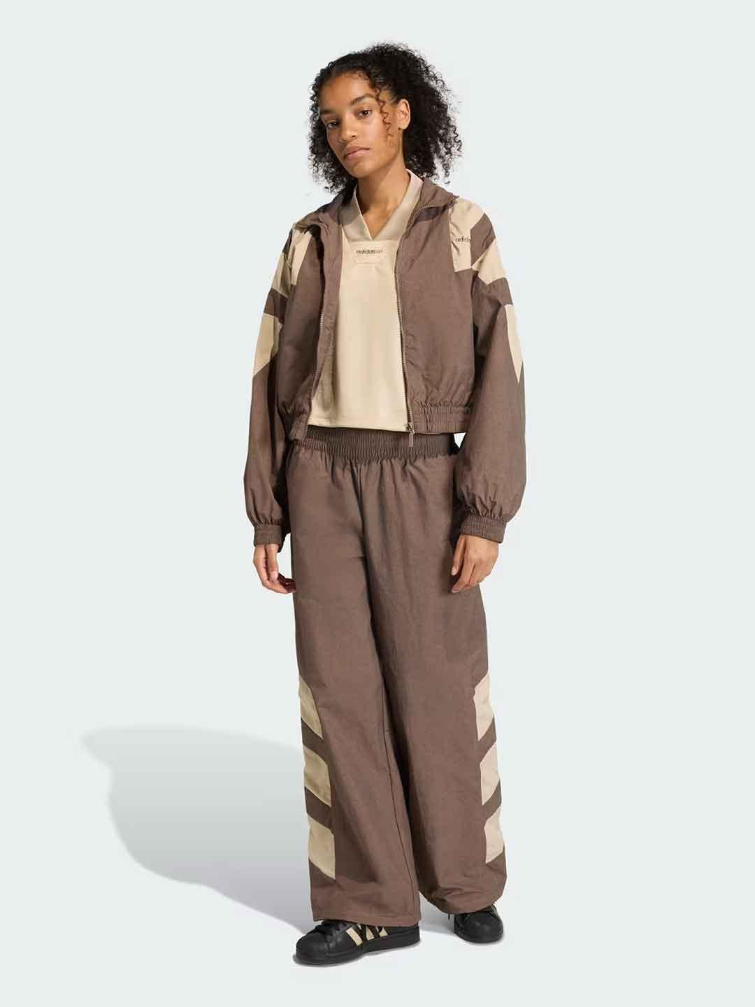 Adidas felpa marrone