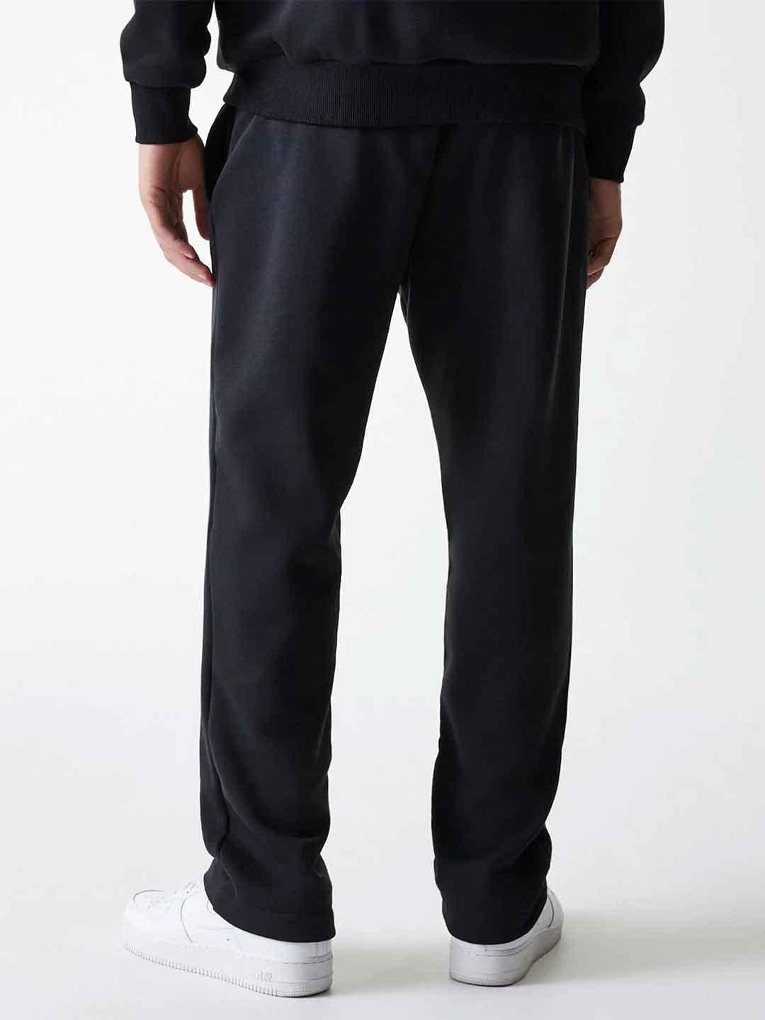 New Era pantaloni nero con logo nero