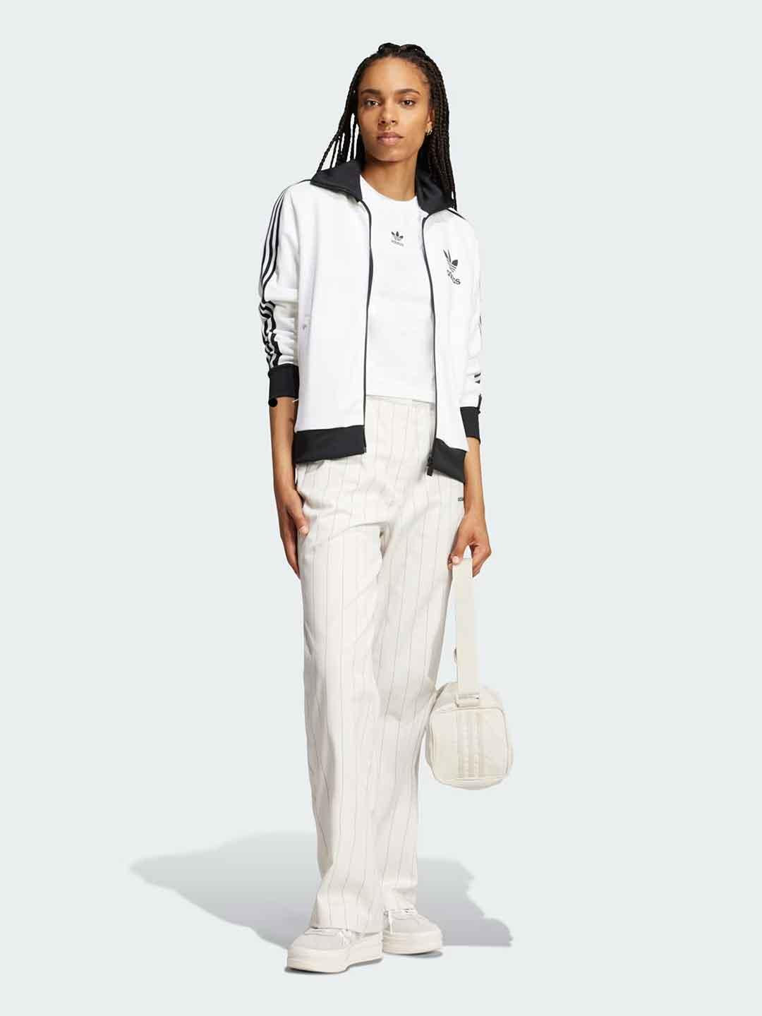 Adidas Essentials t-shirt bianco