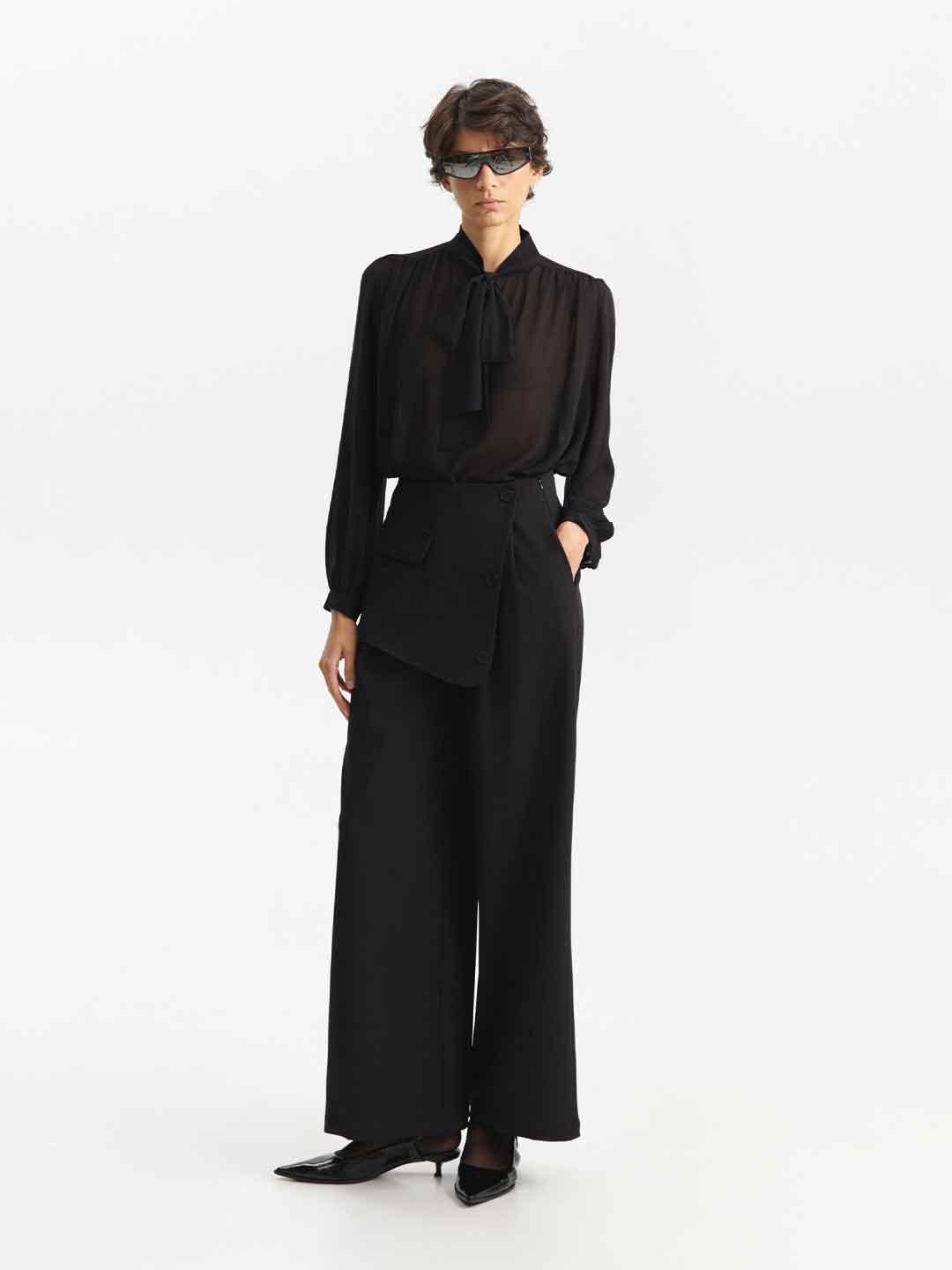 Eleh pantalone nero con tessuto sovrapposto