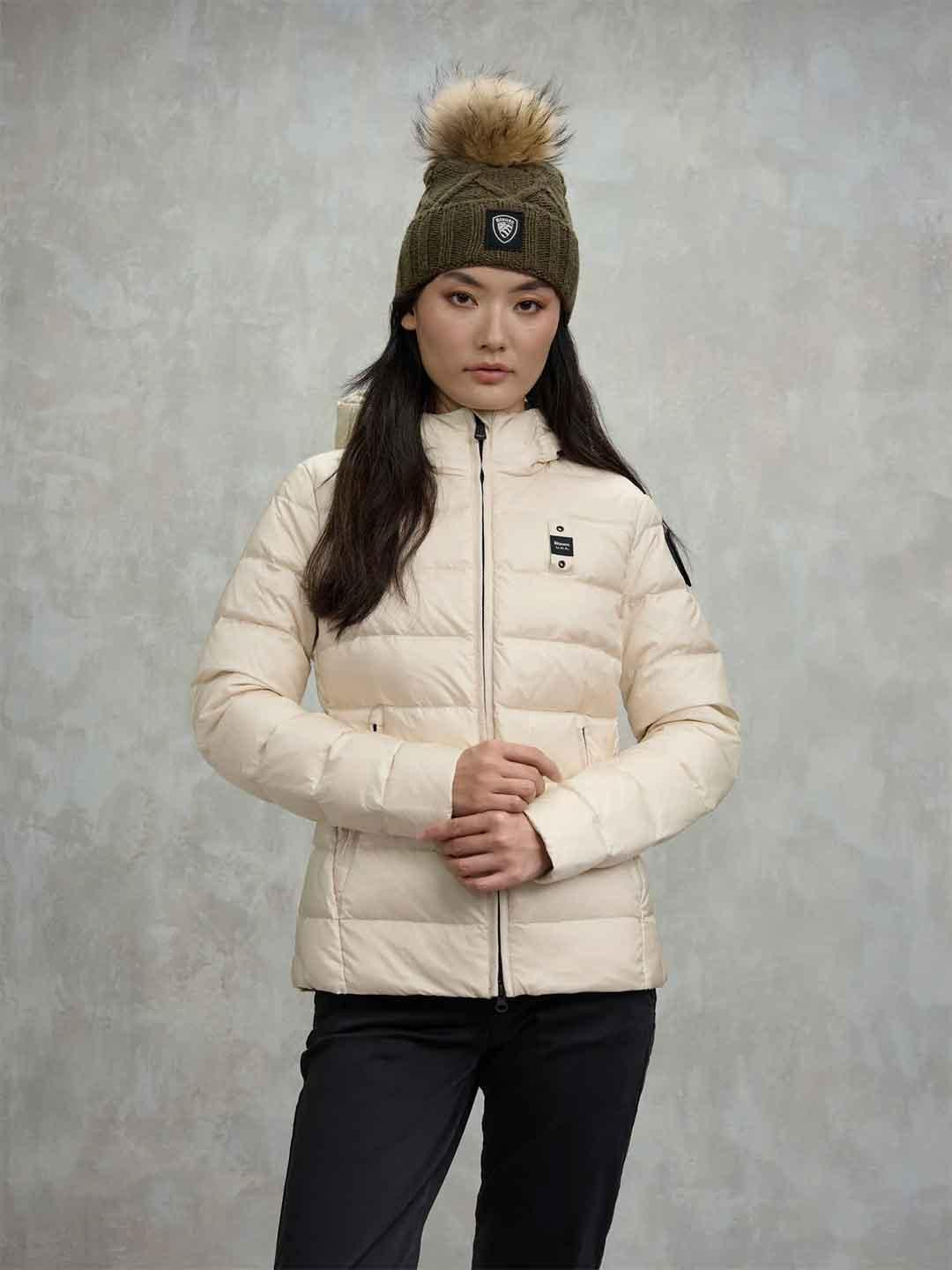 Blauer Charme piumino panna sfiancato basic
