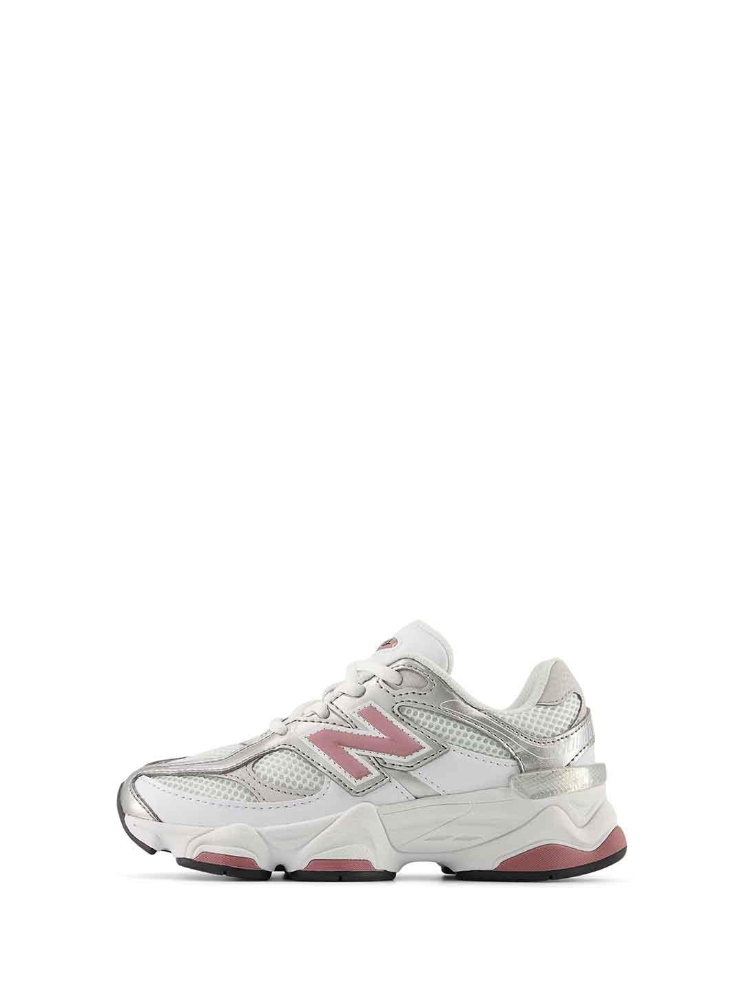 New Balance 9060 sneakers kids bianco con logo rosa