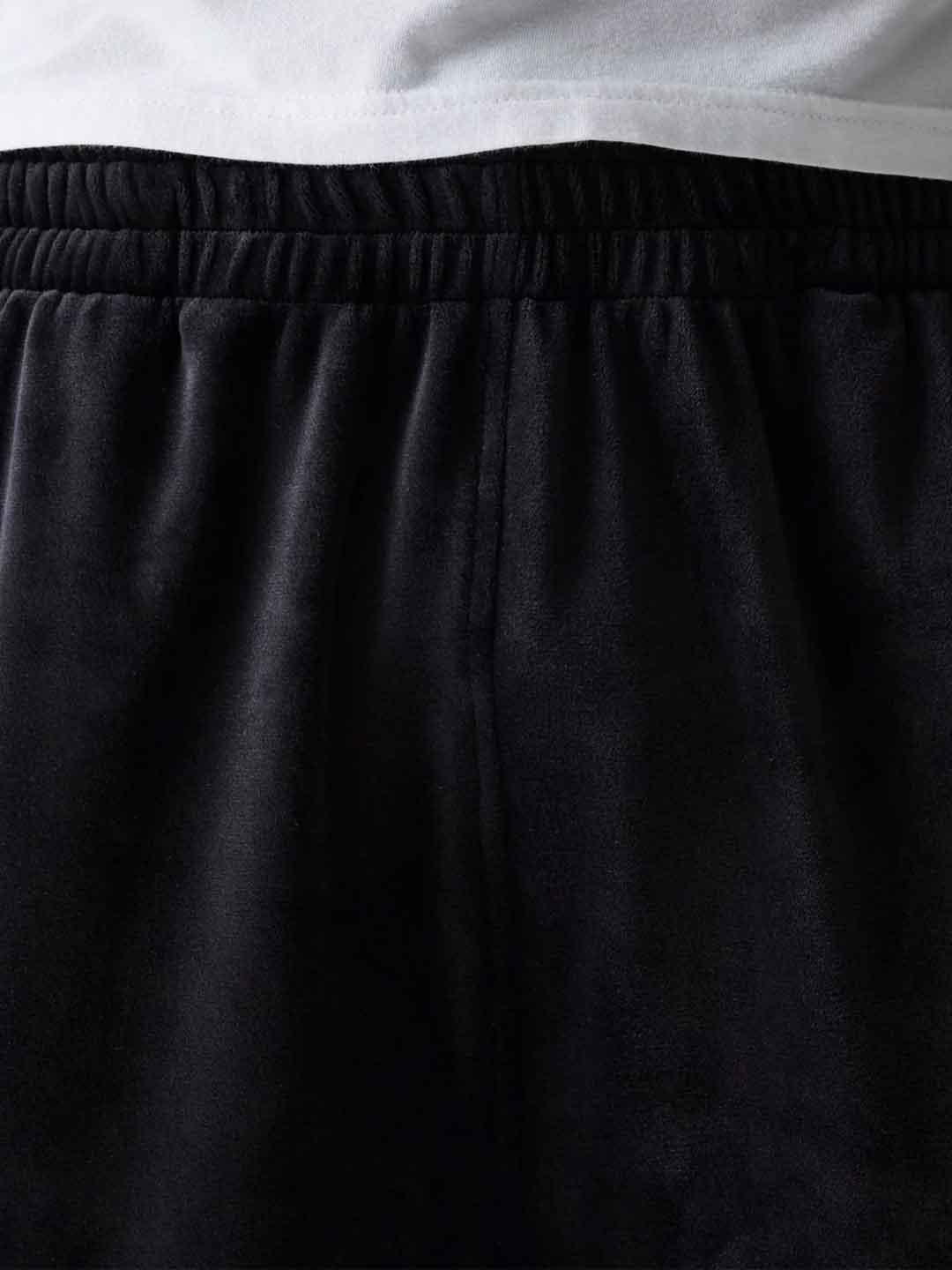 New Era pantalone nero in ciniglia