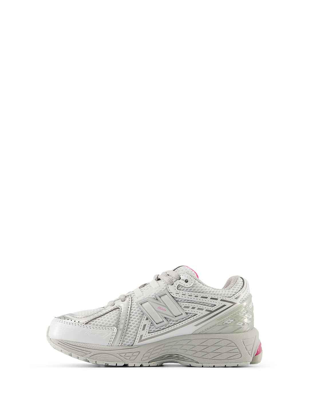 New Balance 1906 sneakers bianco e fucsia