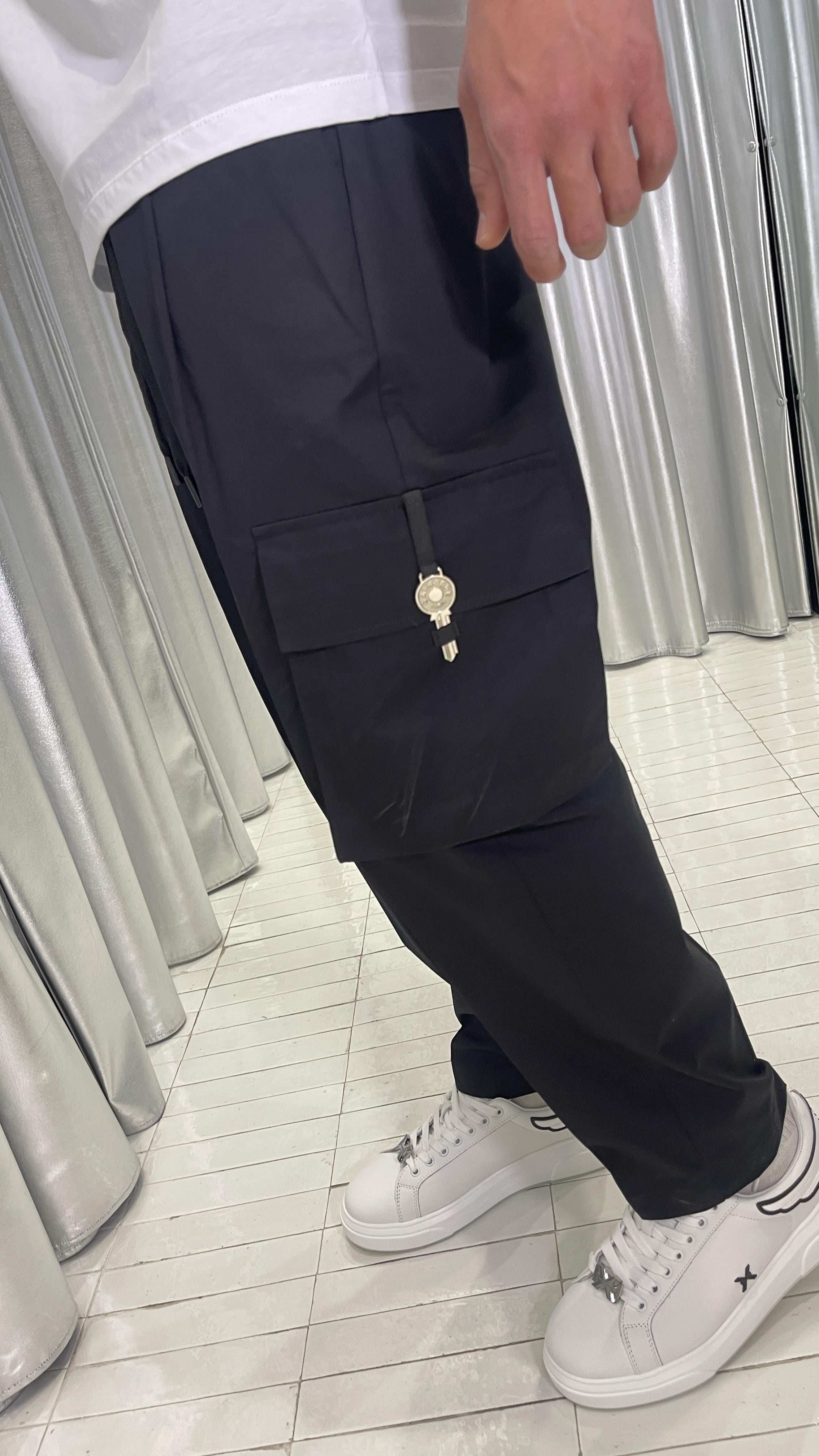 Gavroche pantaloni nero con chiave