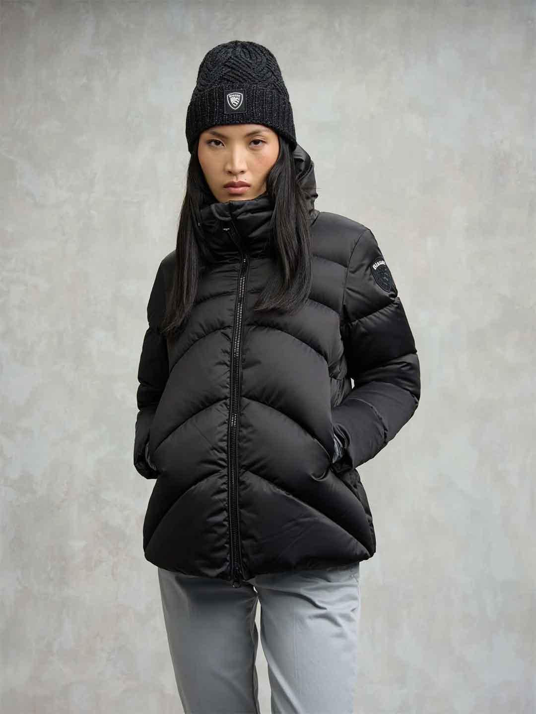 Blauer Maryland piumino nero collo ampio