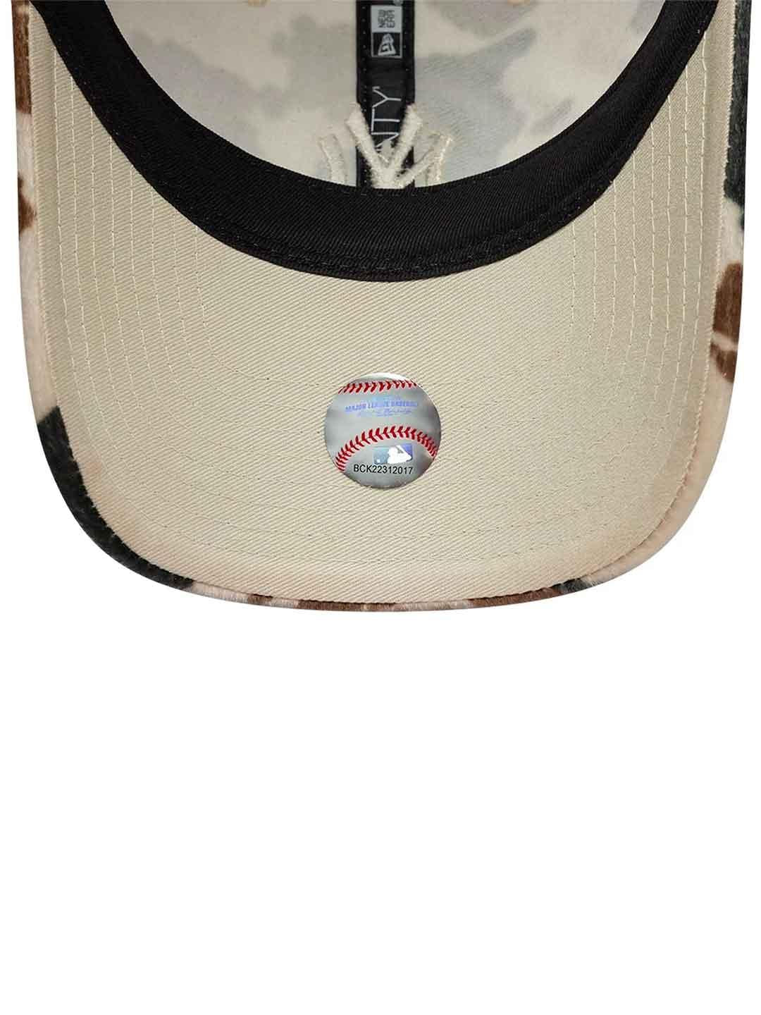 New Era 9Twenty cappello fantasia mucca NY