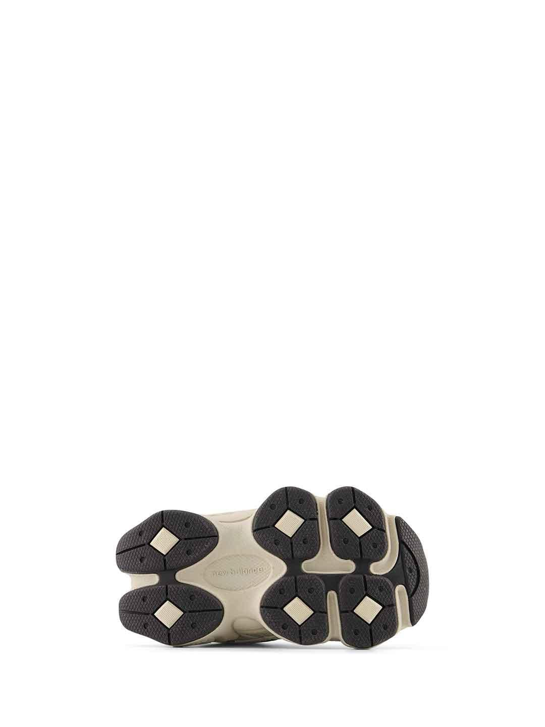 New Balance 9060 sneakers kids beige logo nero