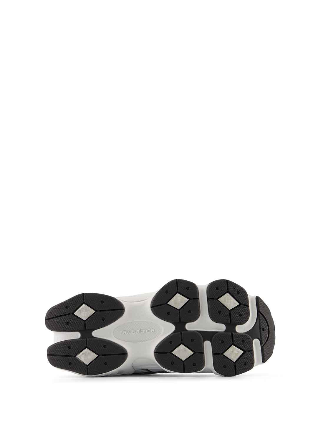 New Balance 9060 sneakers kids bianco con logo rosa
