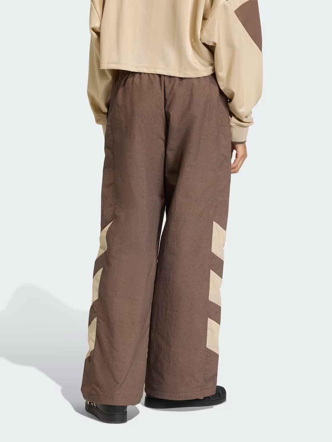 Adidas pantaloni marrone
