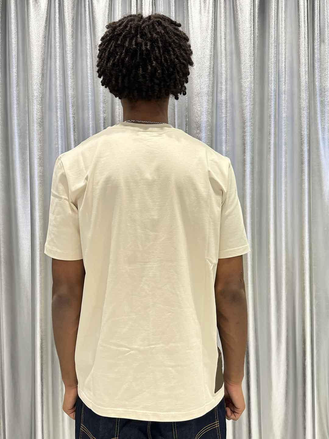 Pret a Porter t-shirt beige con taschino