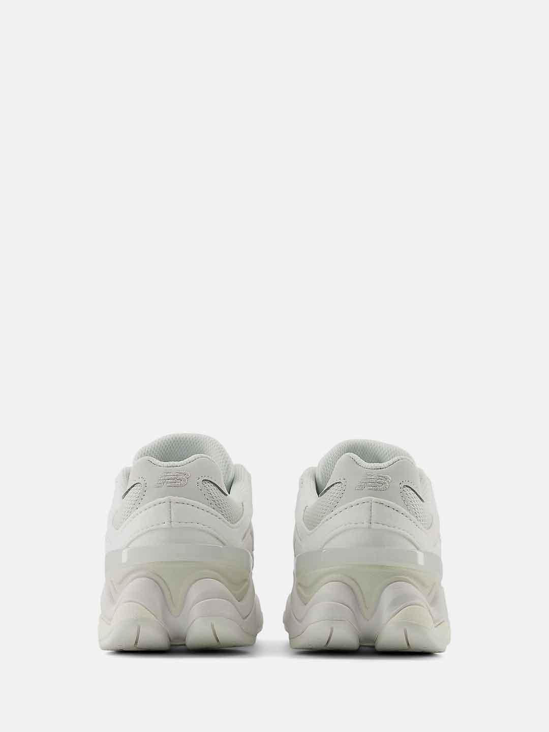 New Balance 9060 sneakers kids panna
