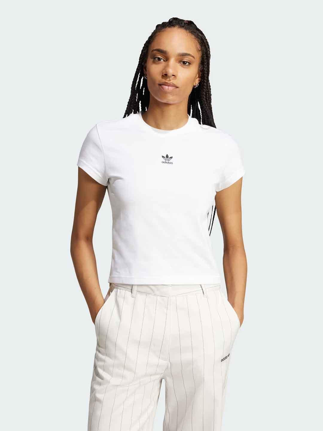 Adidas Essentials t-shirt bianco
