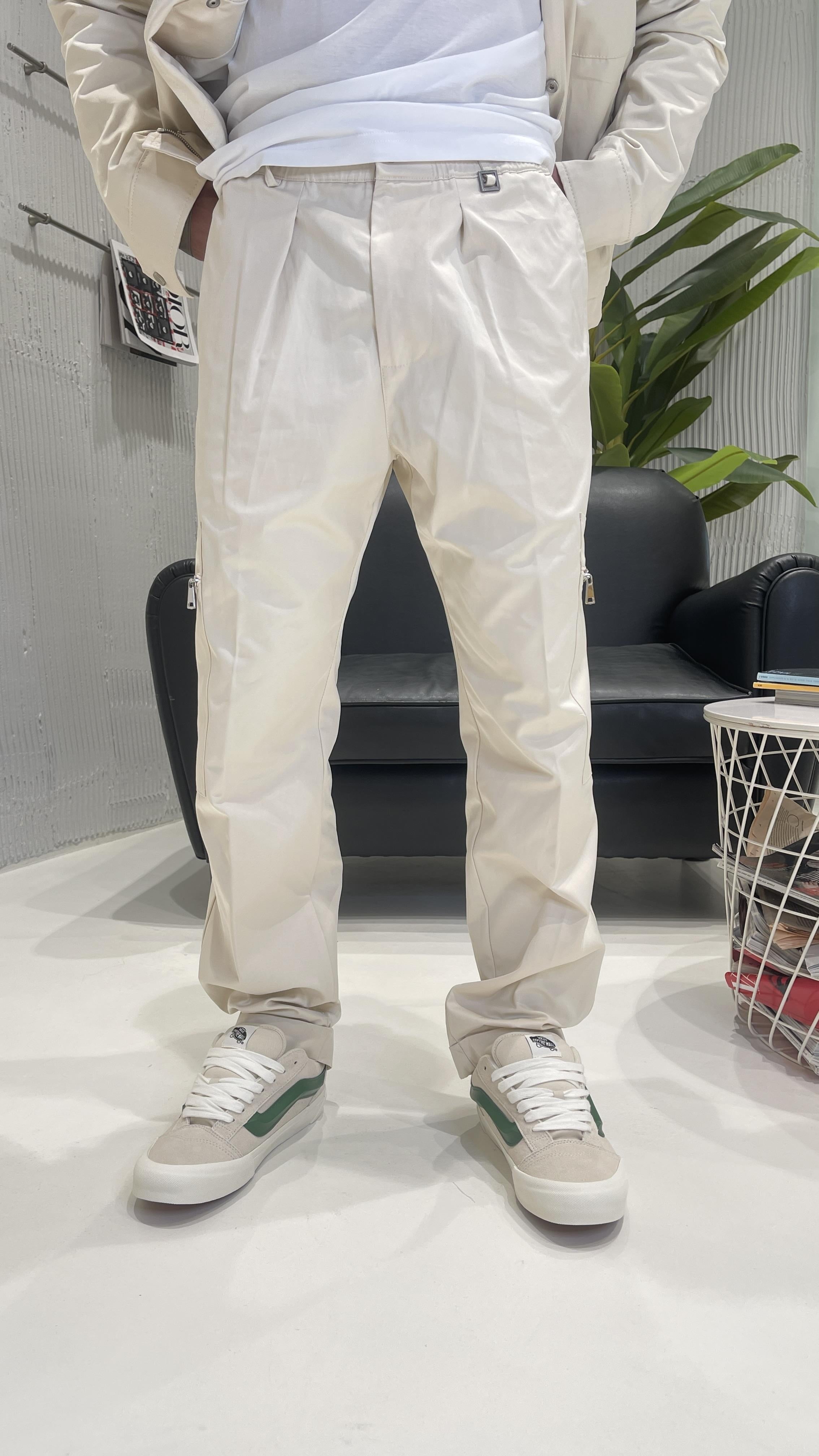 Pret A Porter pantaloni panna con tasche con zip