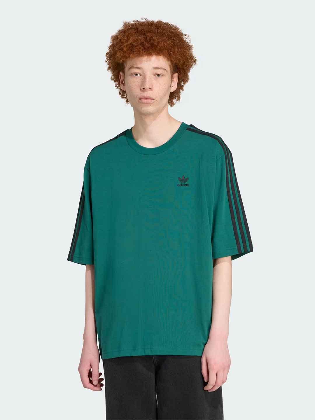 Adidas t-shirt verde oversize