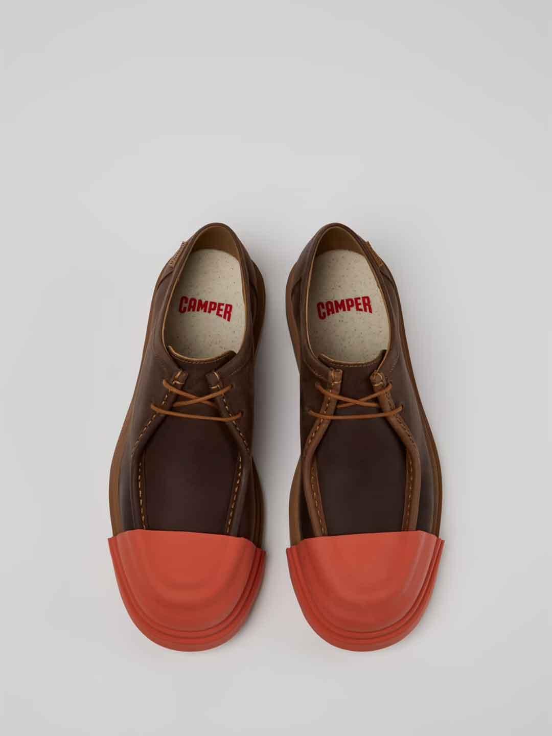 Camper Junction sneakers marrone con punta arancio
