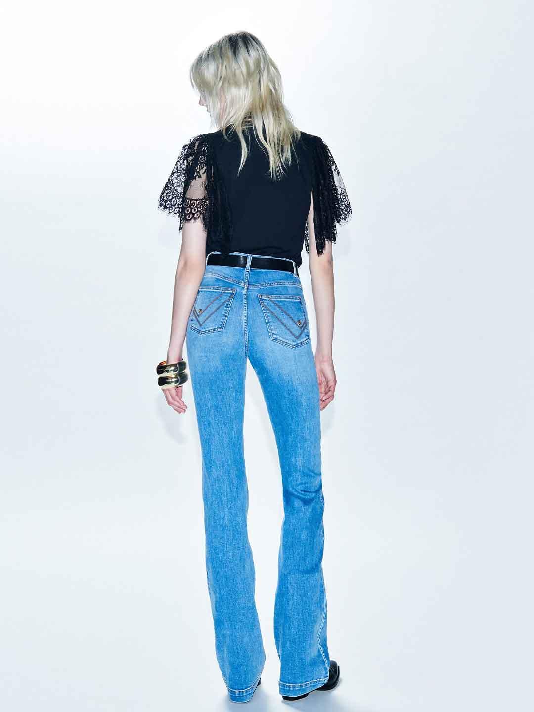 Aniye By Urban Tokyo t-shirt nero con manica in merletto