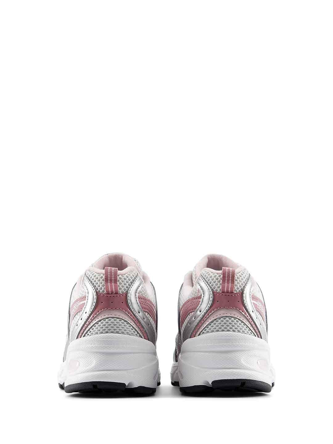 New Balance 530 sneakers rosa