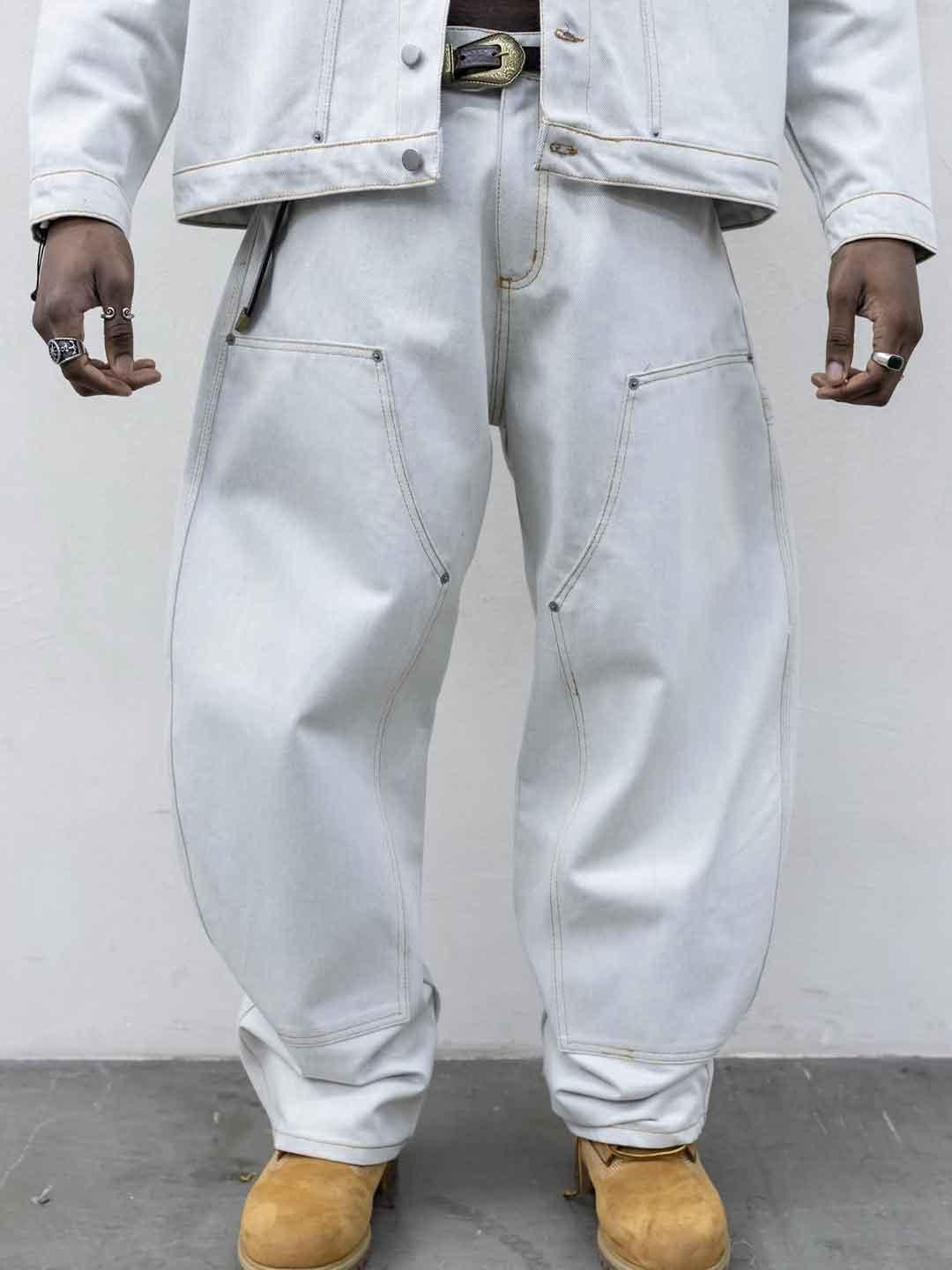 Present Day Carpenter coordinato in jeans