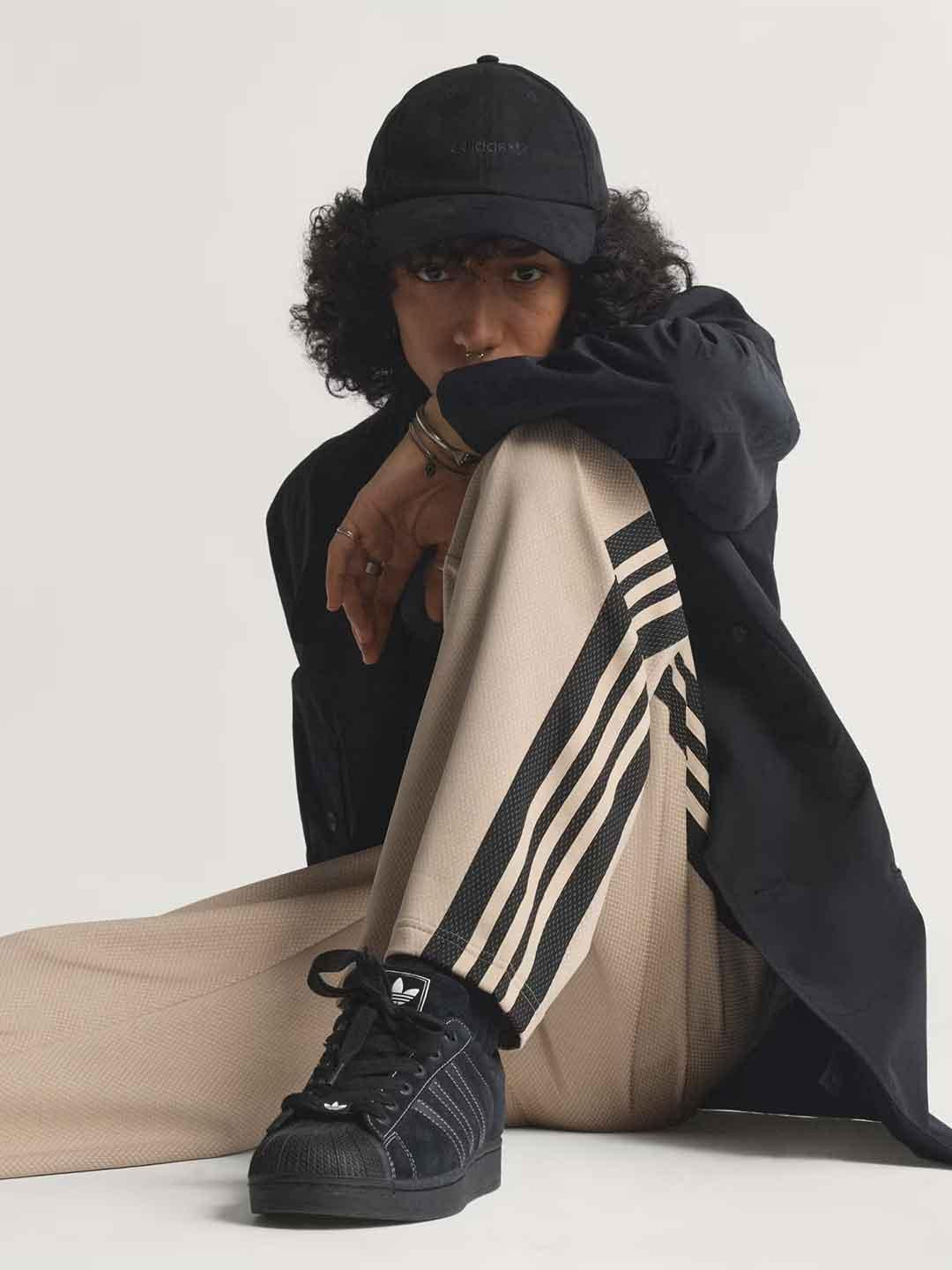 Adidas pantalone beige a rete