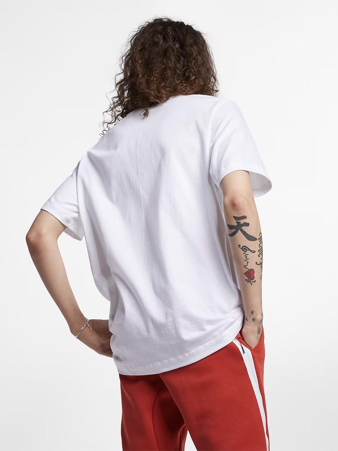 Nike t-shirt bianco con logo nero