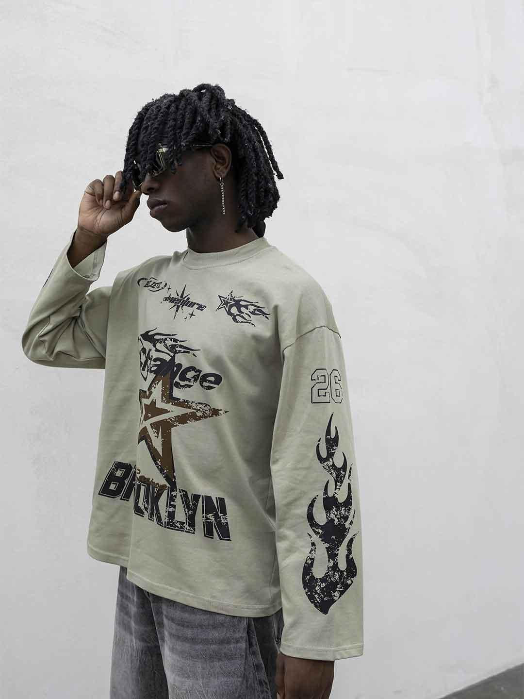 Present Day t-shirt verde grafica Brooklyn