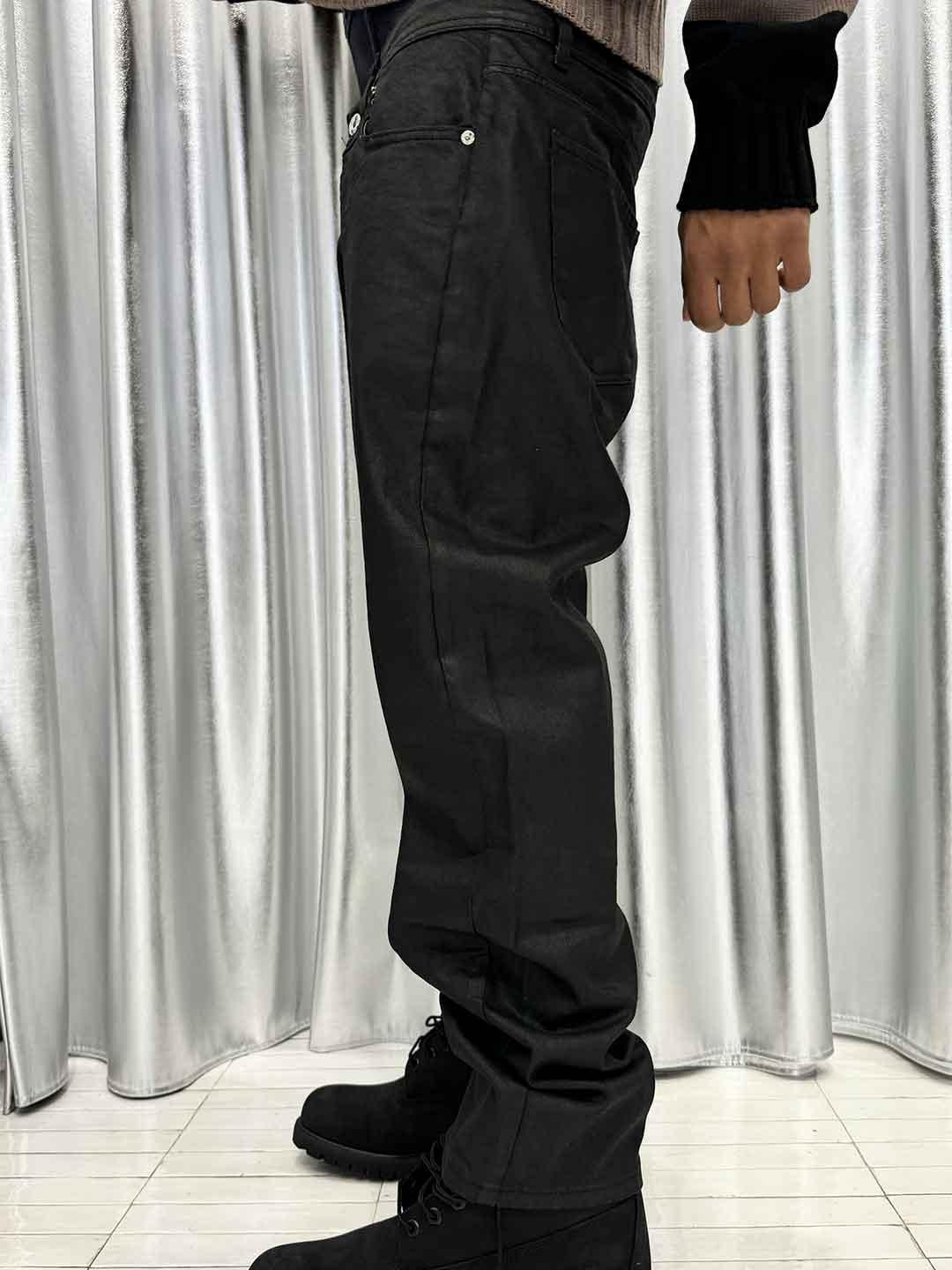 Cianotic Straight Fit jeans nero spalmato