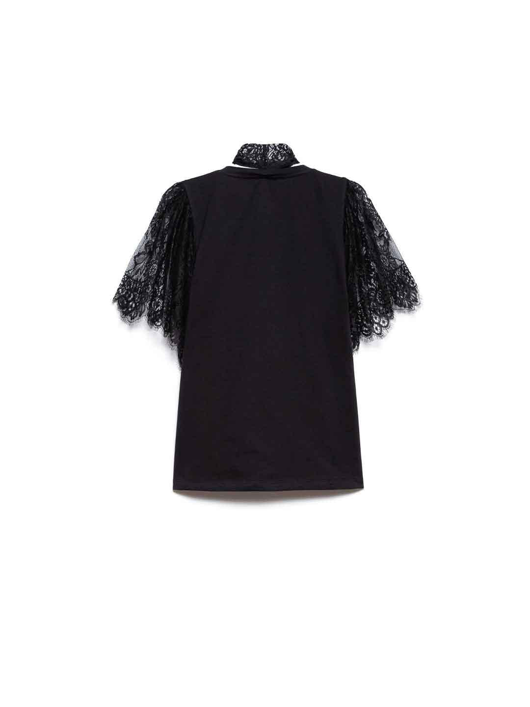 Aniye By Urban Tokyo t-shirt nero con manica in merletto