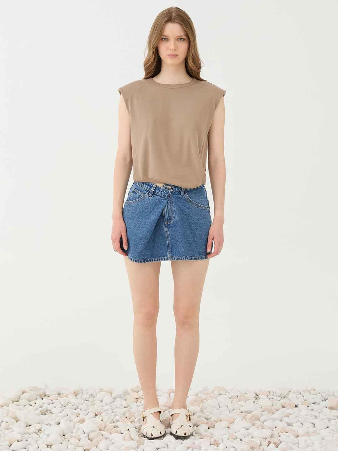 Eleh t-shirt beige con spalline
