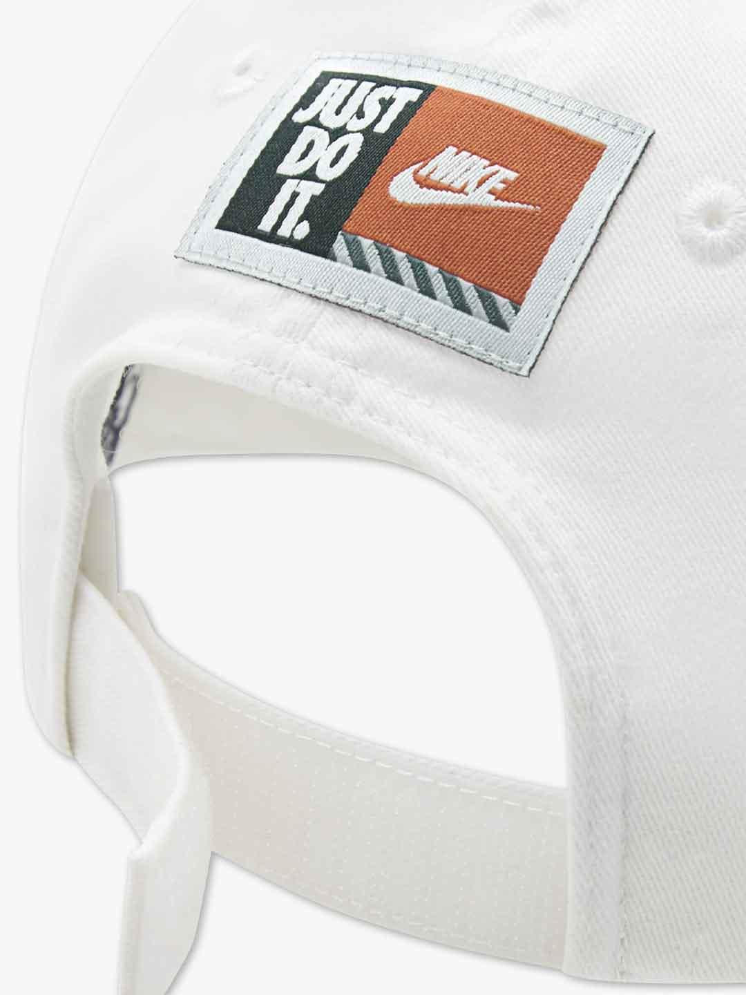 Nike cappello kids bianco con patch