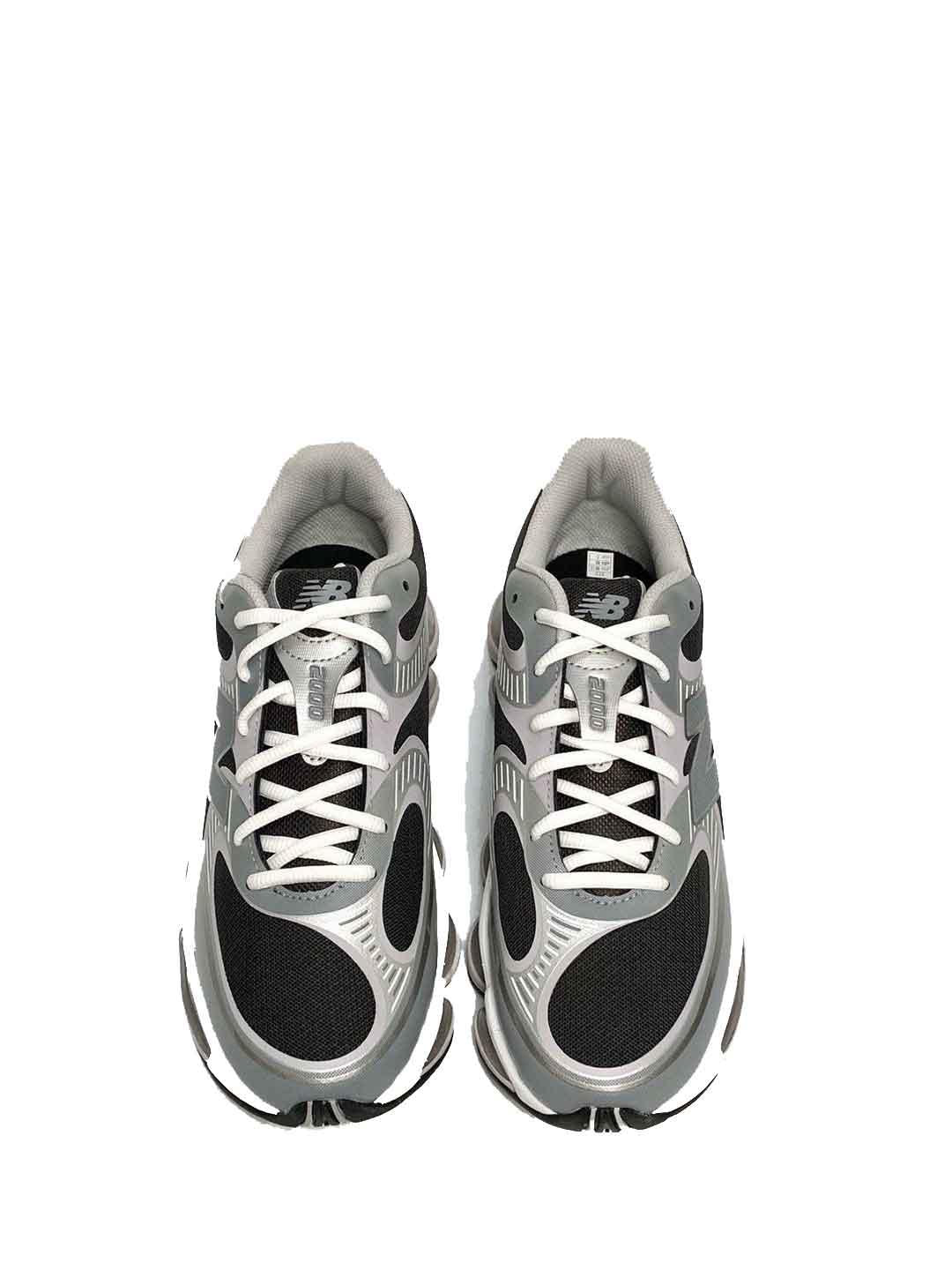 New Balance 2000 sneakers grigio