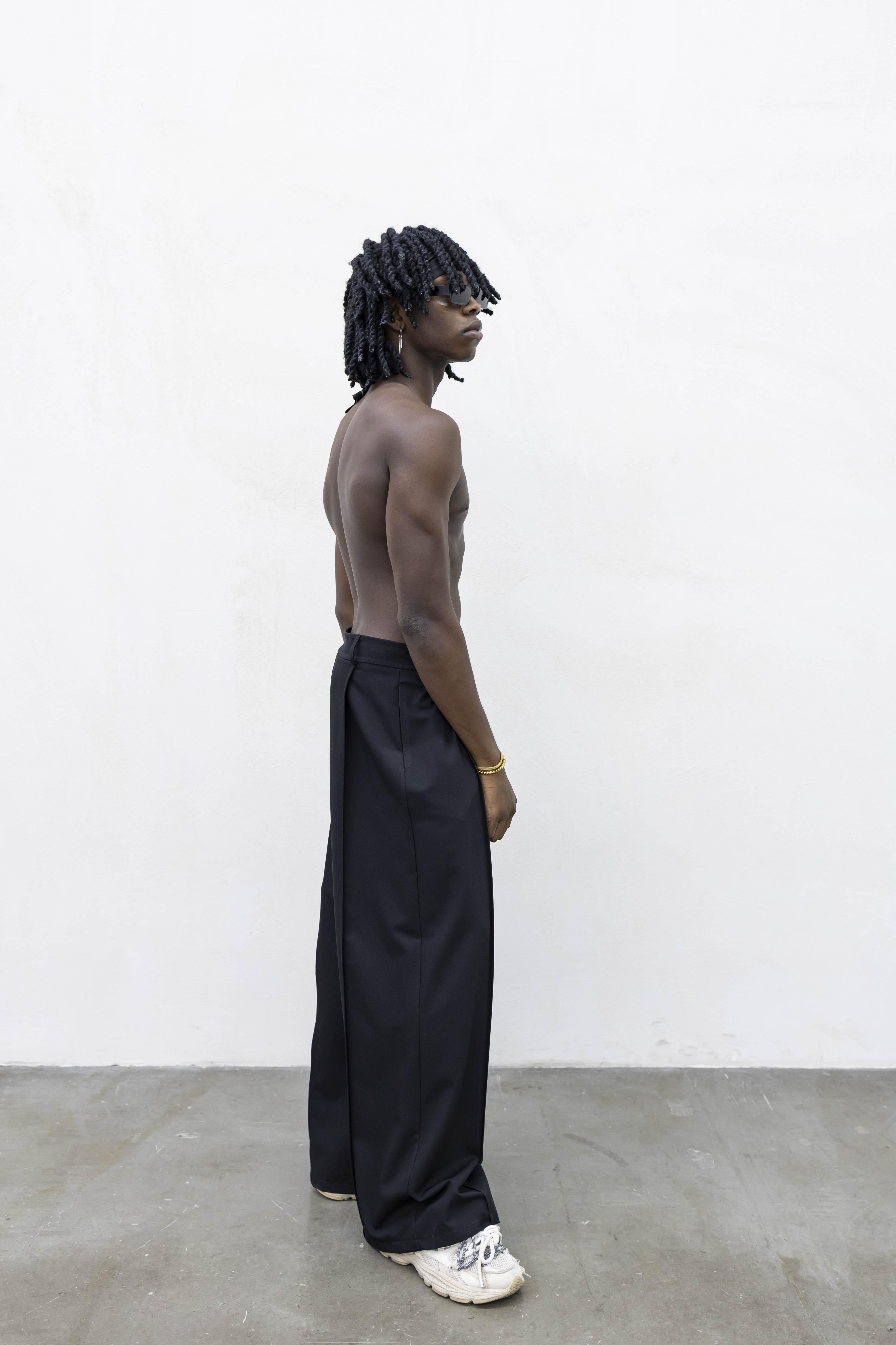 Present Day All Pinces pantaloni nero
