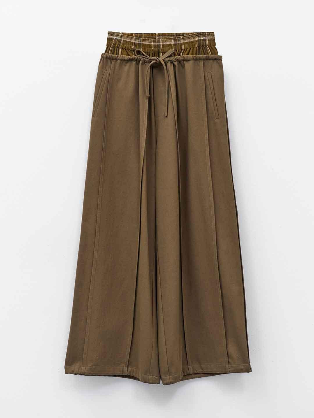 Eleh pantaloni verde con boxer in vita
