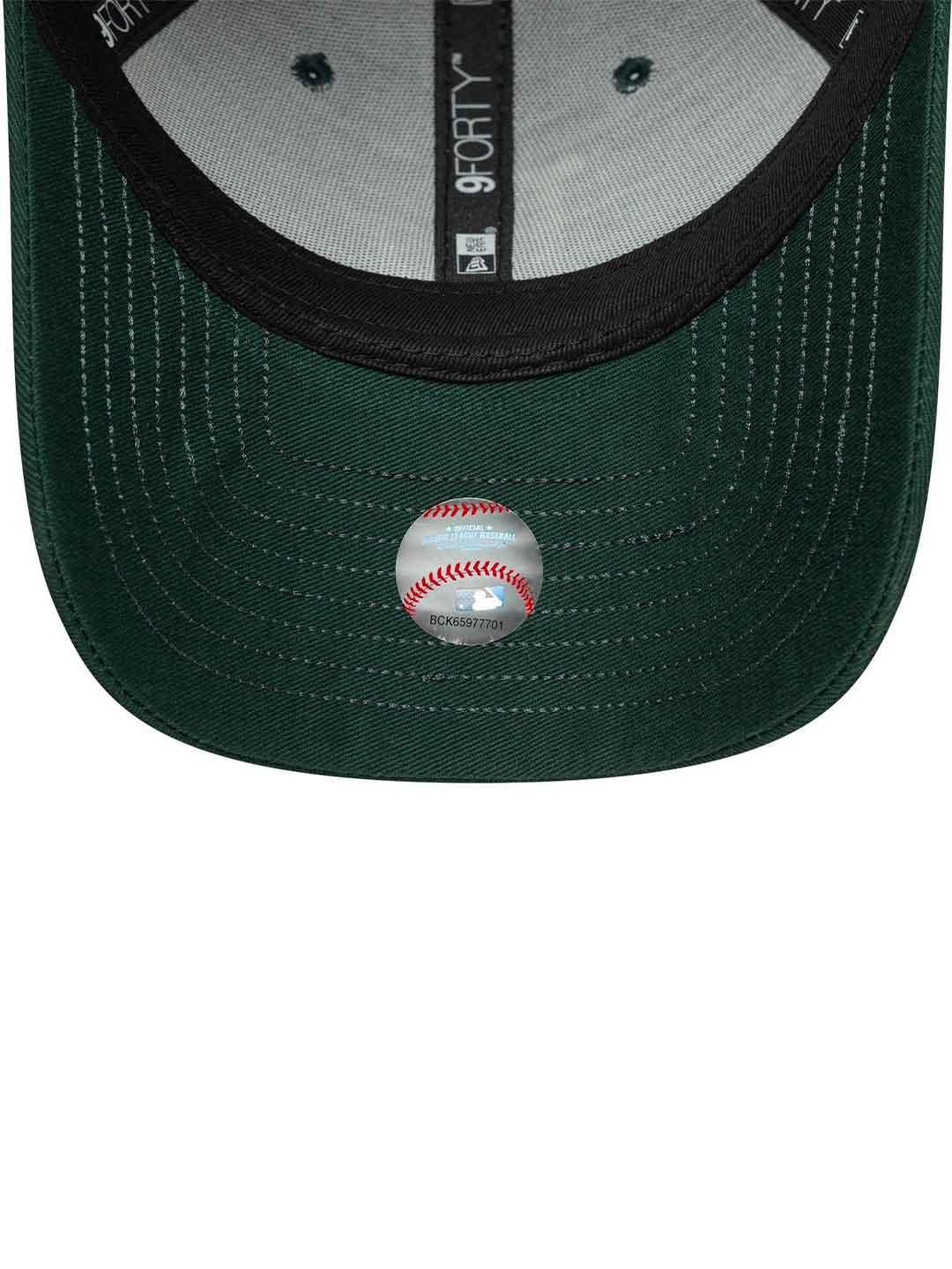 New Era 9Forty cappello verde con logo bianco